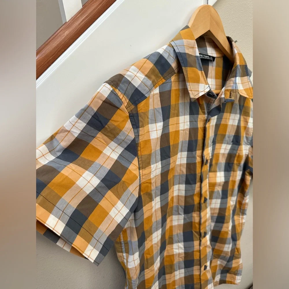 Arc'teryx Brohm Yellow Gray Plaid Button Up Short Sleeve Casual Shirt Size Small - Picture 2 of 10